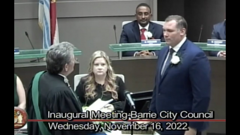 Barrie’s new mayor Alex Nuttall and council sworn in 